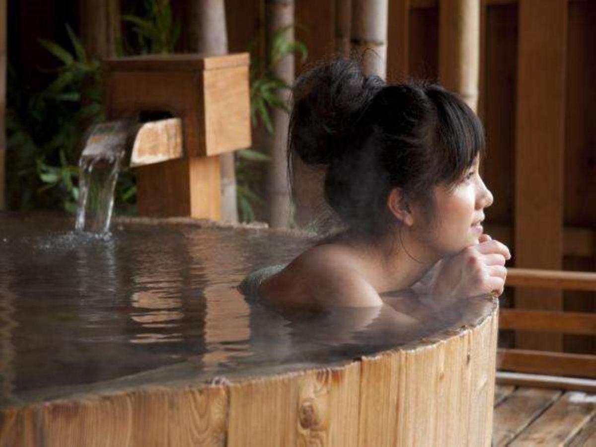 ยูเมกูริ โนะ ยาโดะ มัทสึโนะยะ คาเซ็น เกสต์เฮาส์ Maniwa ภายนอก รูปภาพ